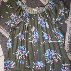 Terra & Sky Off Shoulder Peasant Top Tunic Green Floral Blouse Plus